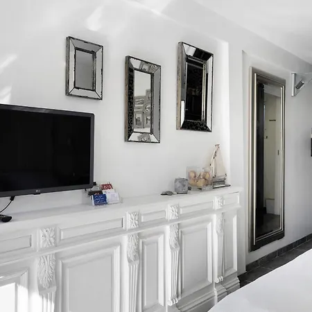 D'hôtes Toi Et Moi - Couette-café 4*